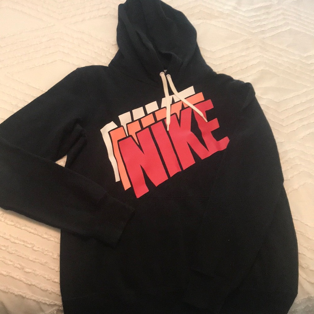 Women’s Nike Hoodie sz. Large!
